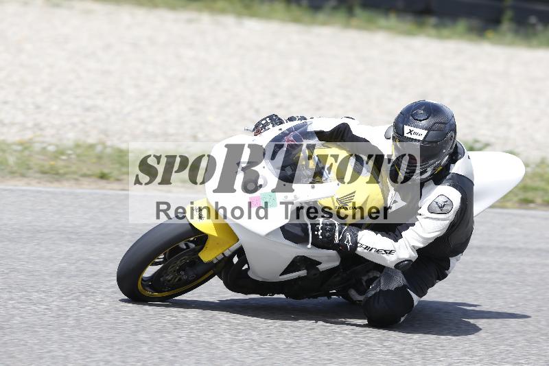 /08 17.04.2026  TZ Motorsport ADR/Gruppe gruen/48